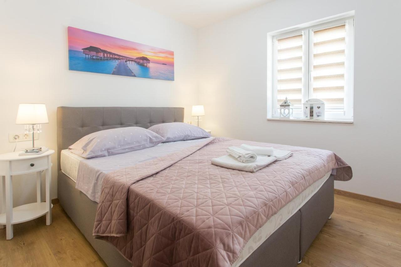 Villa Ivano With Sea&Mountain View Kaštel Stari Exteriér fotografie