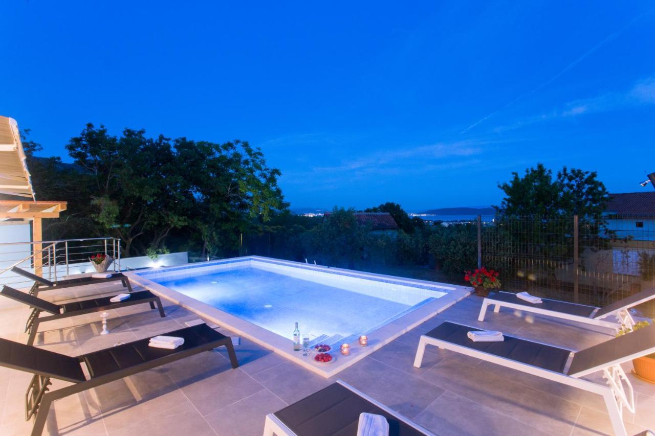 Villa Ivano With Sea&Mountain View Kaštel Stari Exteriér fotografie