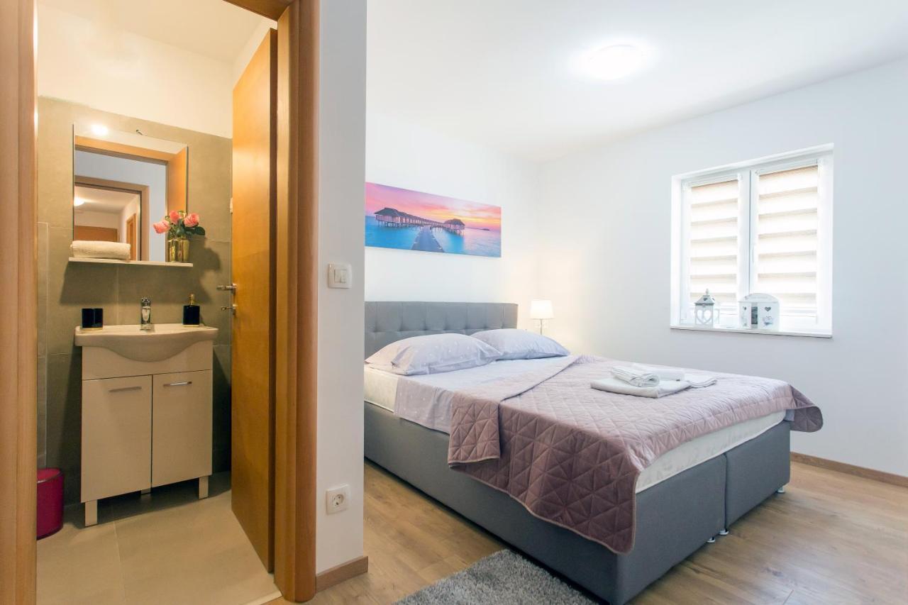Villa Ivano With Sea&Mountain View Kaštel Stari Exteriér fotografie